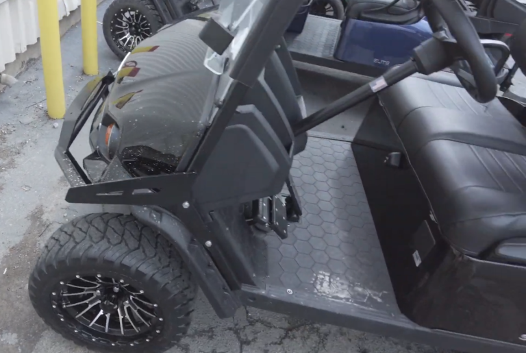 Club Car vs. EZGO Which Golf Cart Brand is Better? GolfProfy